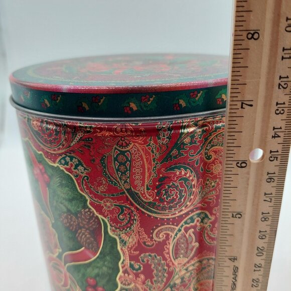 Christmas Tin Red Green Holly Paisley Ribbon Bow Floral Design 7" - Picture 5 of 10